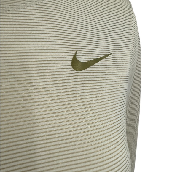 Nike Women's Dri-FIT Top Swift UV Long-Sleeve Running, Sz S - Picture 3 of 8